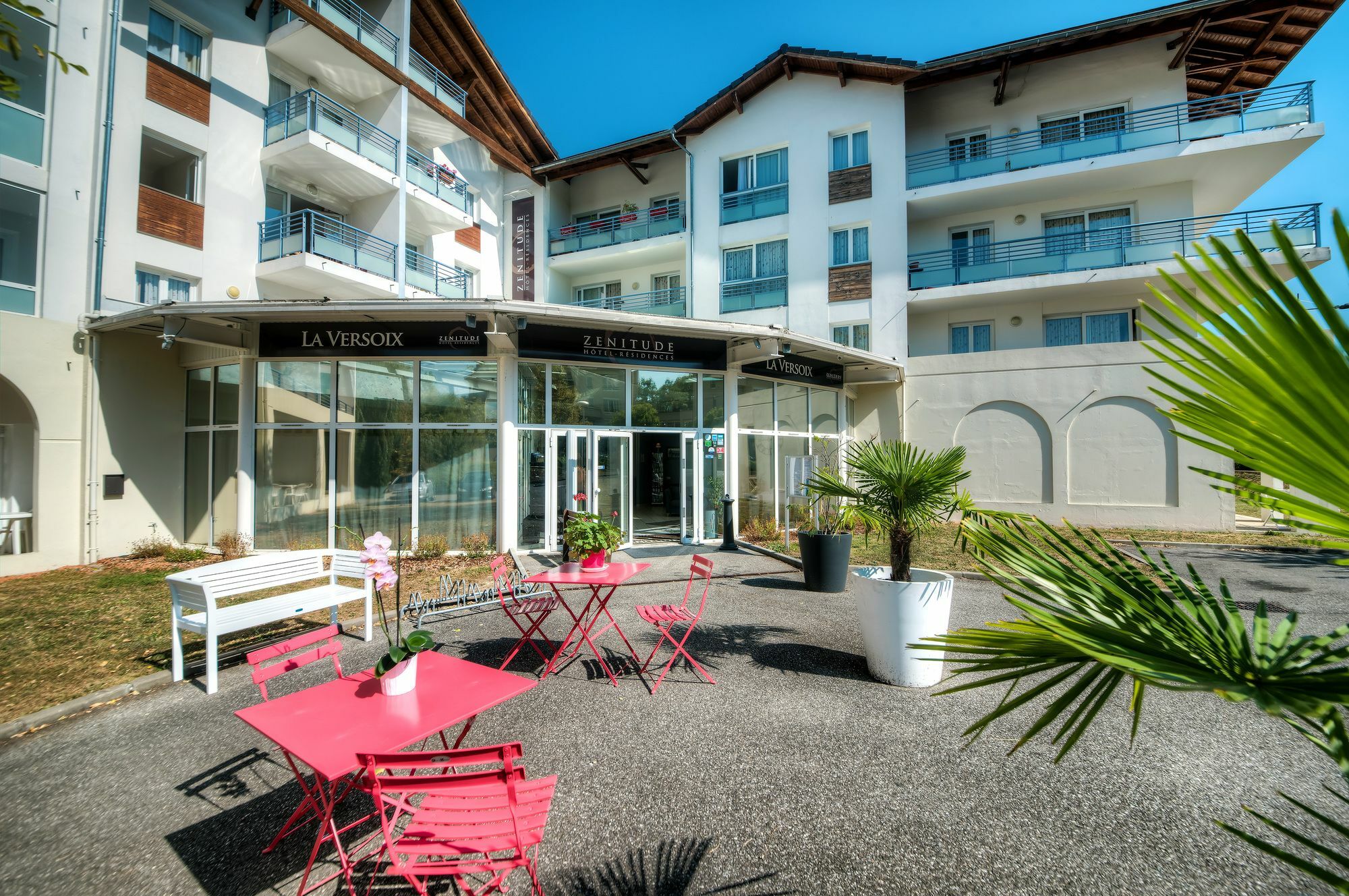 Comfort Aparthotel Divonne La Versoix Екстер'єр фото